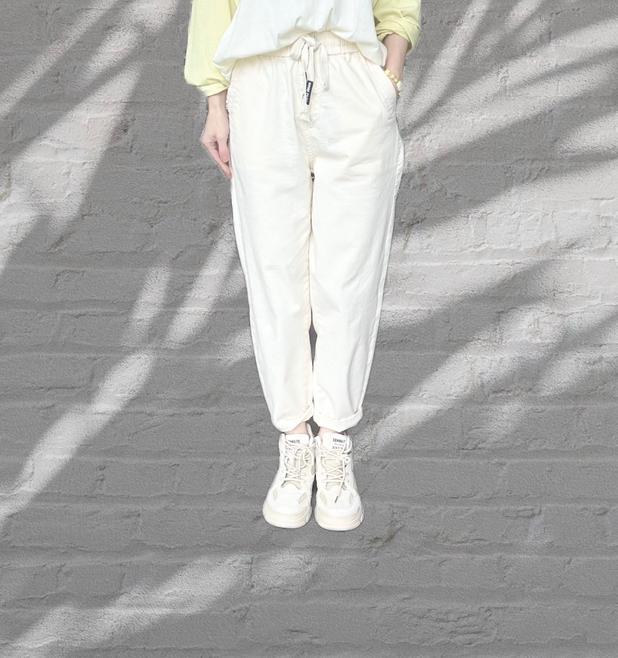 Pantaloni: vita elastica color vaniglia