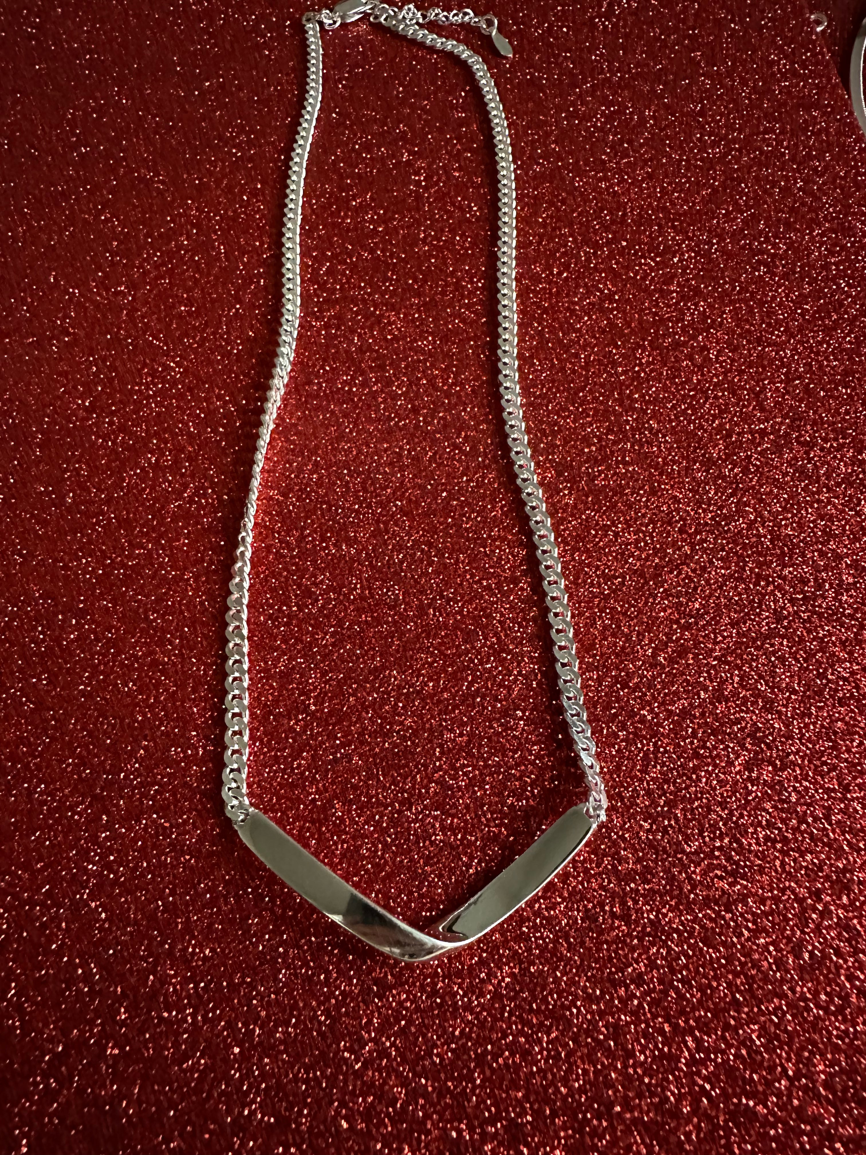 Collier en argent sterling 925 à barre incurvée