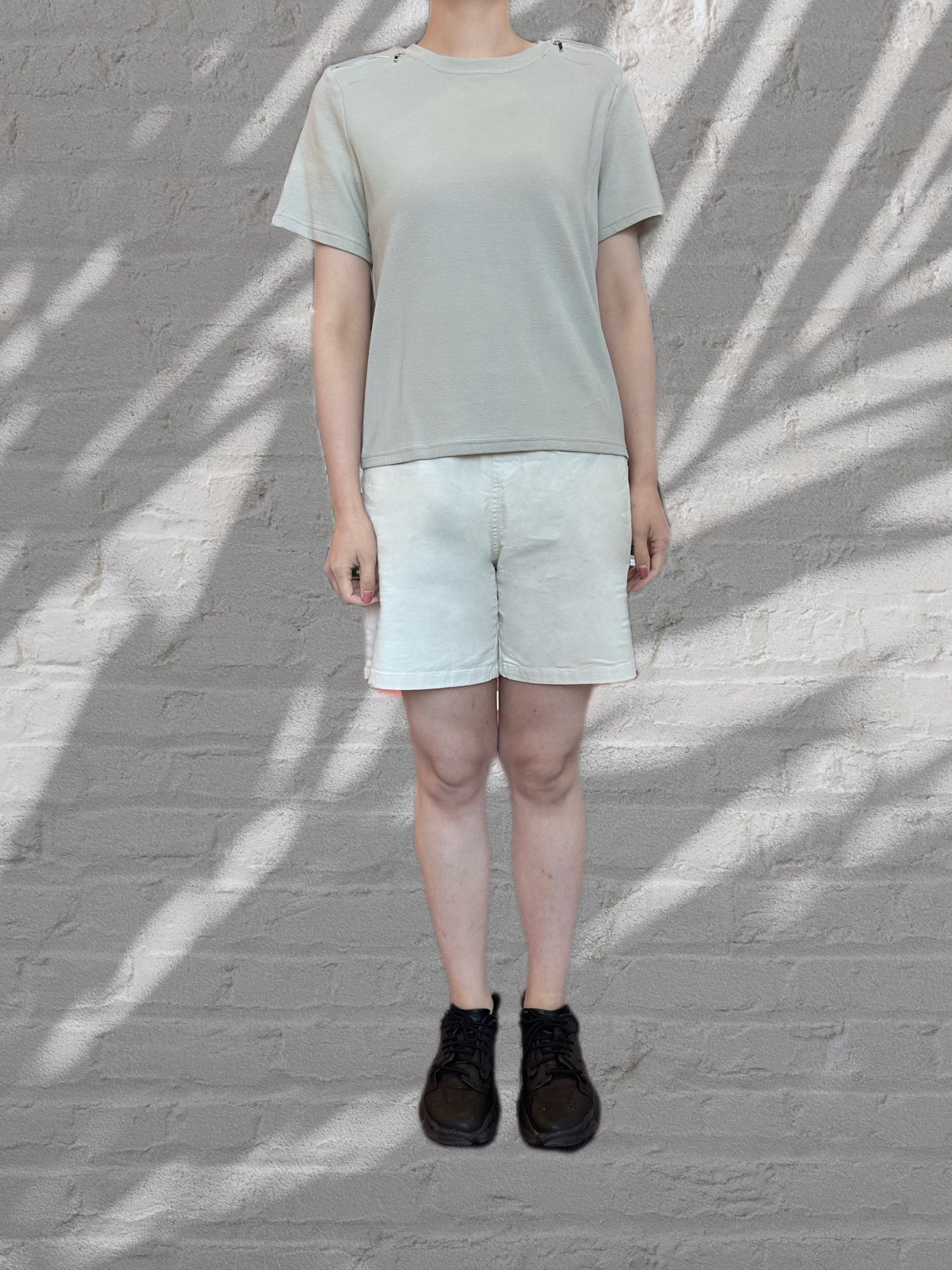 Thin Zip T-Shirt- Grey Green