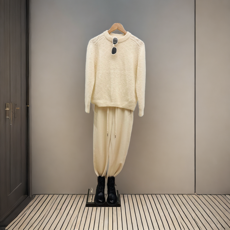 Wool Beige Sweater by Tiffix