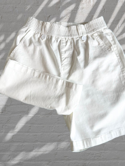 Short blanc élastique