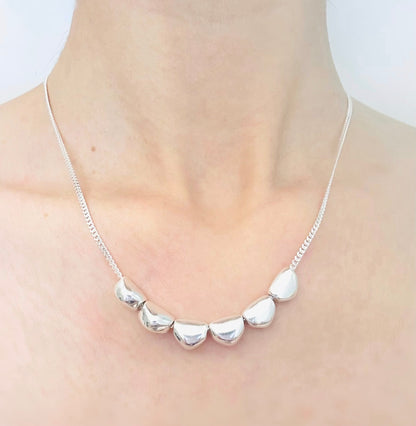 Collier en argent sterling 925 avec galets doux