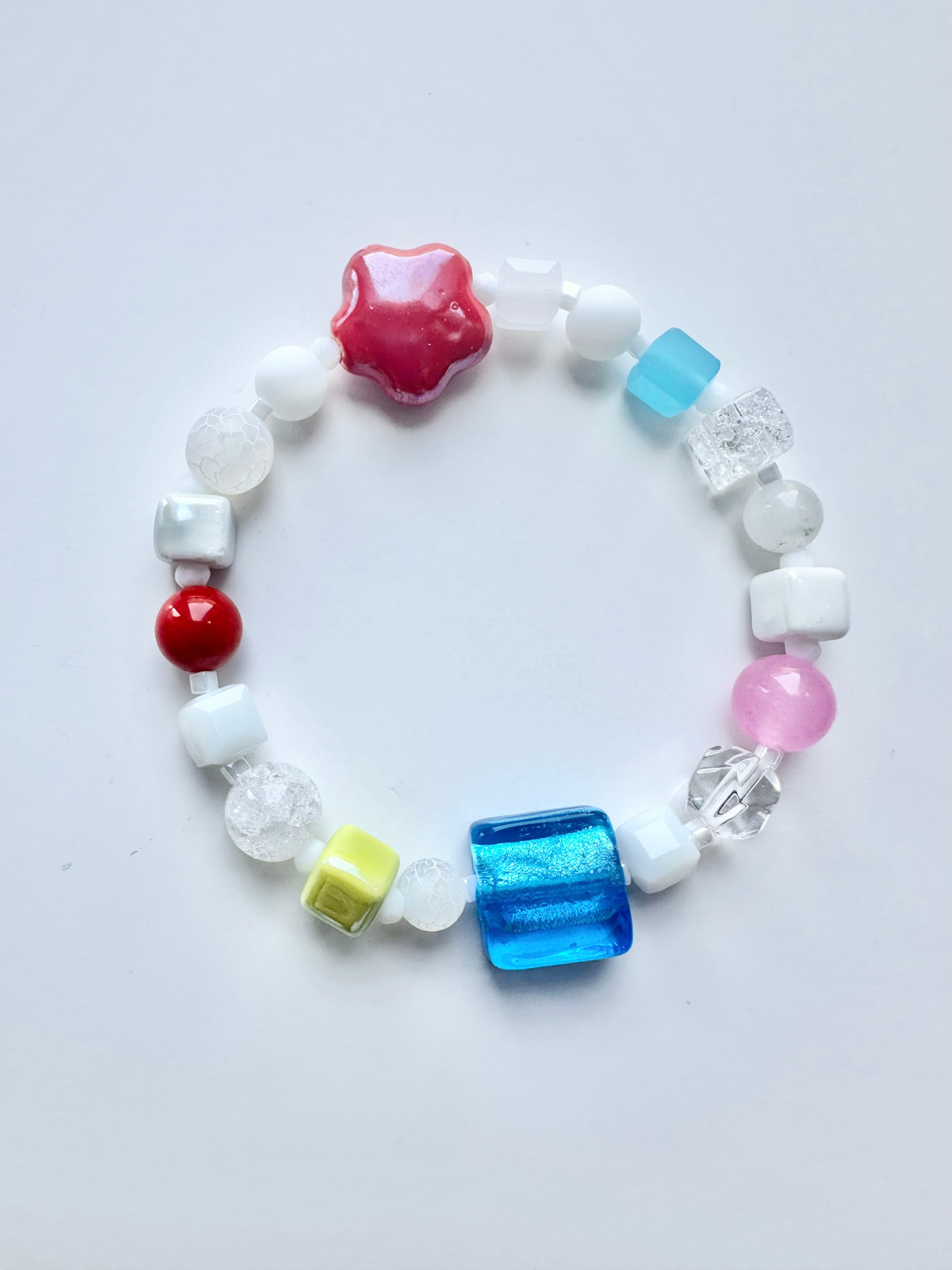 Bracciale in pietra fatto a mano - Caramelle arcobaleno