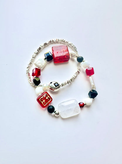 Bracciale in pietra fatto a mano - Ruby Night