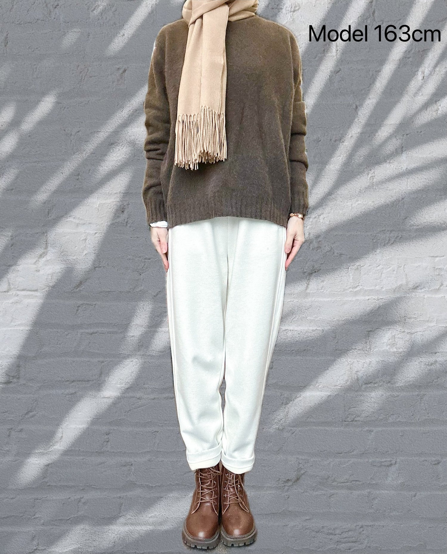 Wool Pants- White