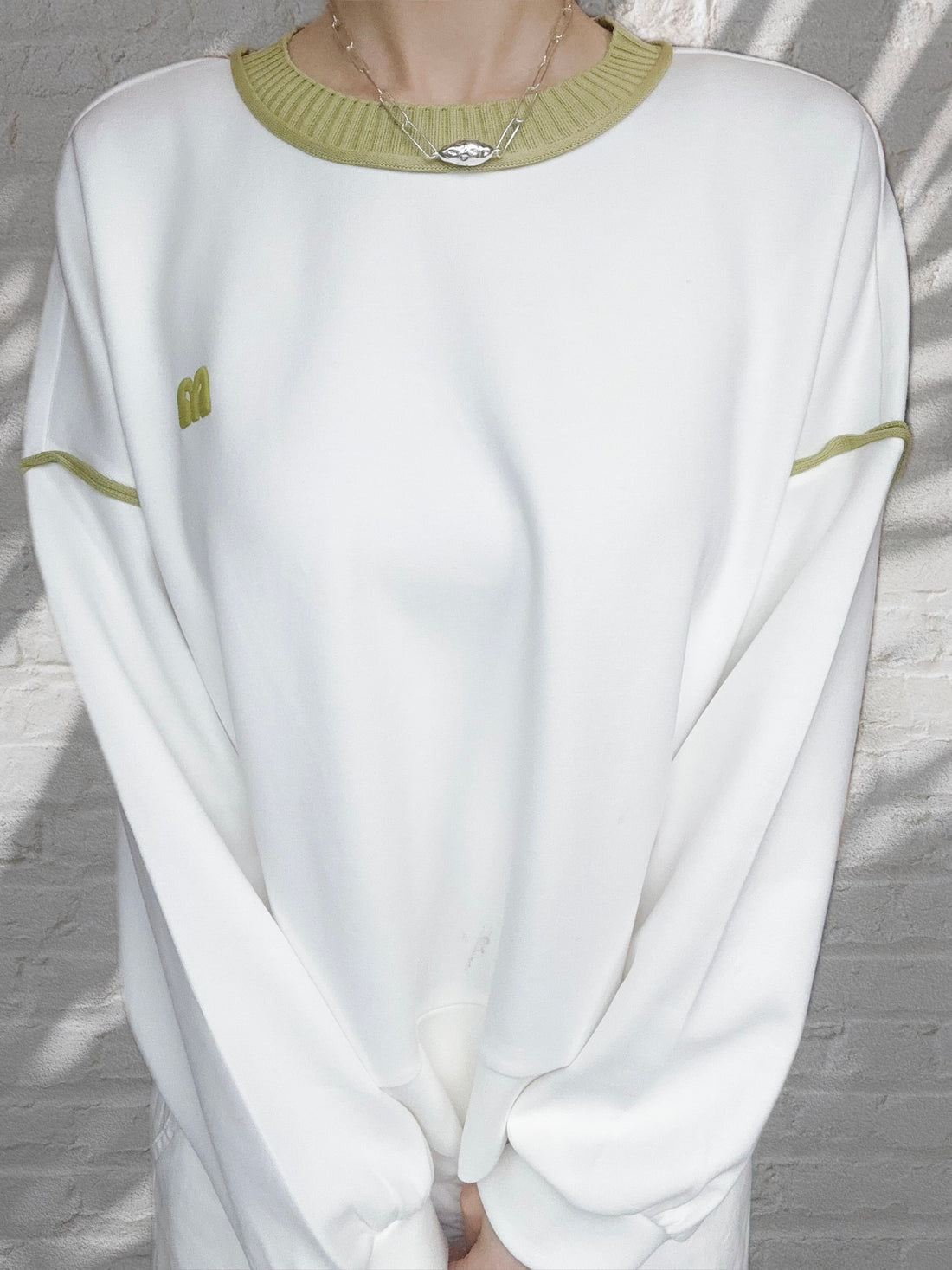 Pull- Bordure Verte Blanc