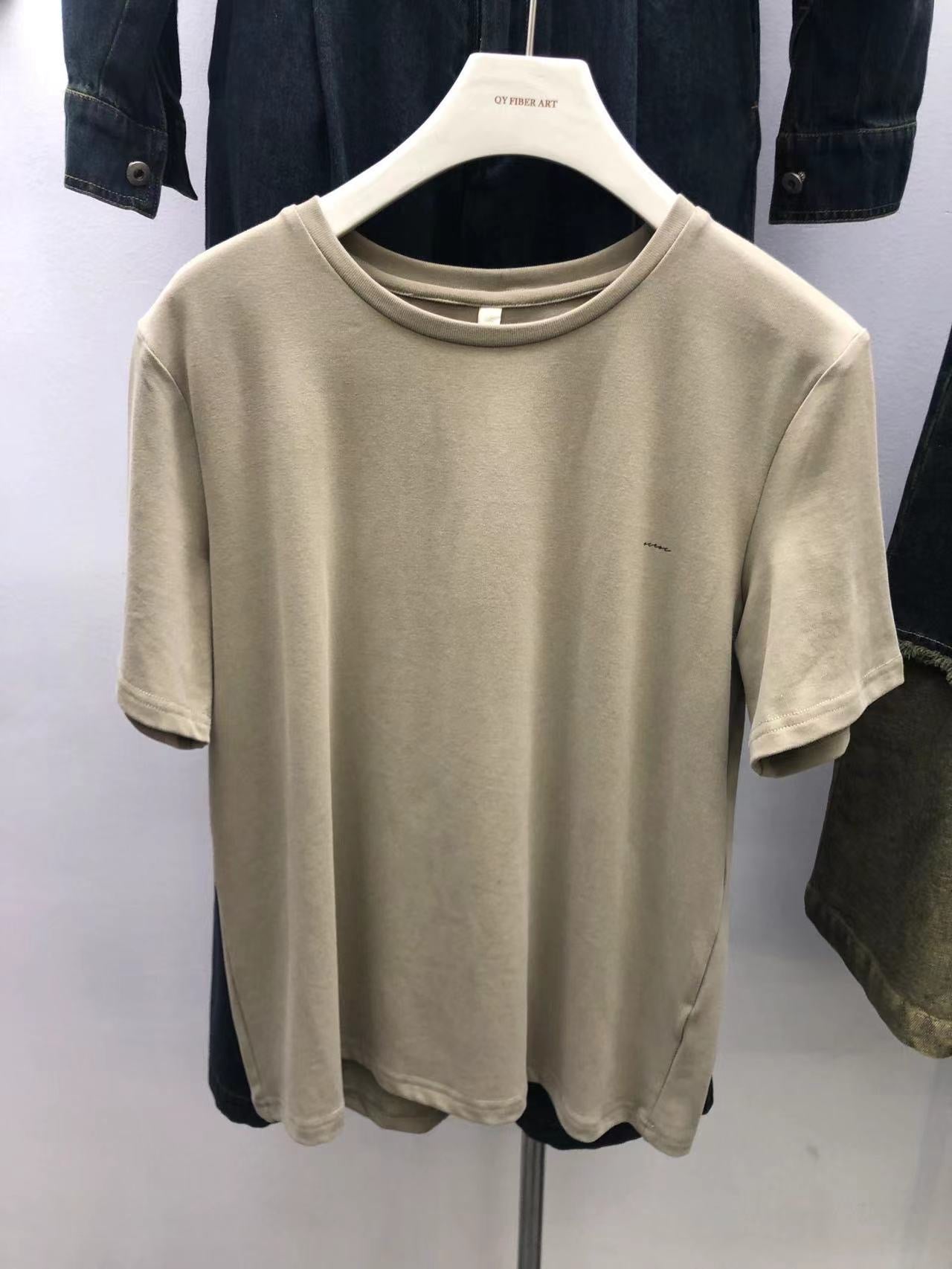 T-shirt- Olive Green