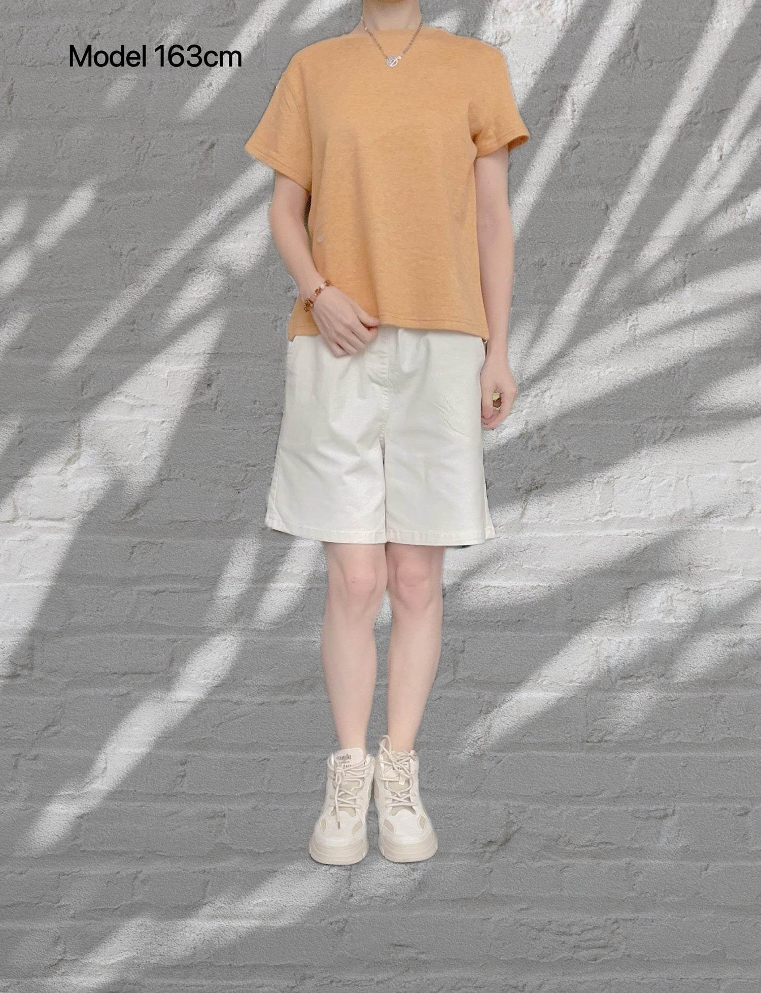 Knitted T-shirt- Apricot