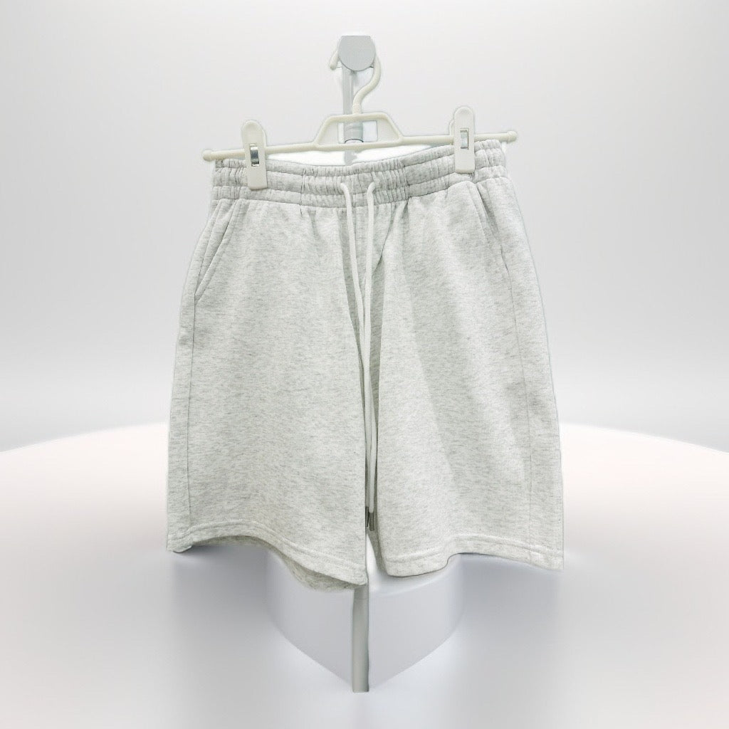 Pantaloncini: grigio chiaro