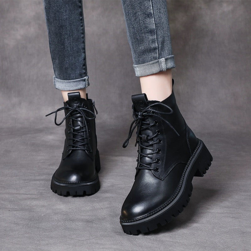 Bottes noires en cuir première couche 3