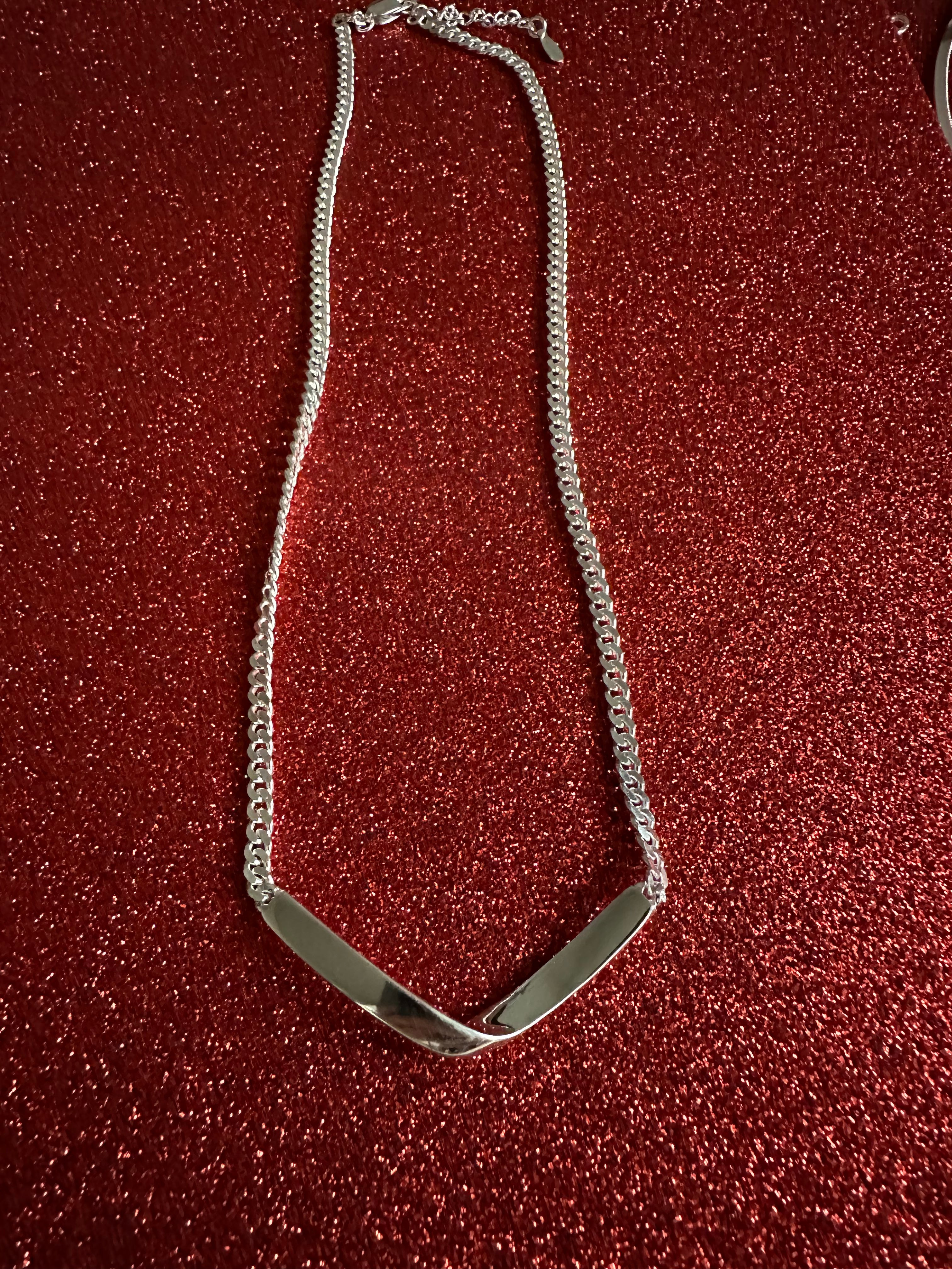 Curved Bar 925 Sterling Silver Necklace