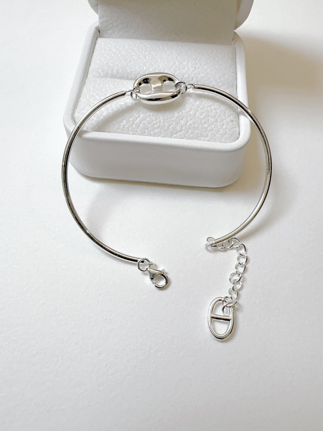 Open Hoop Bracelet