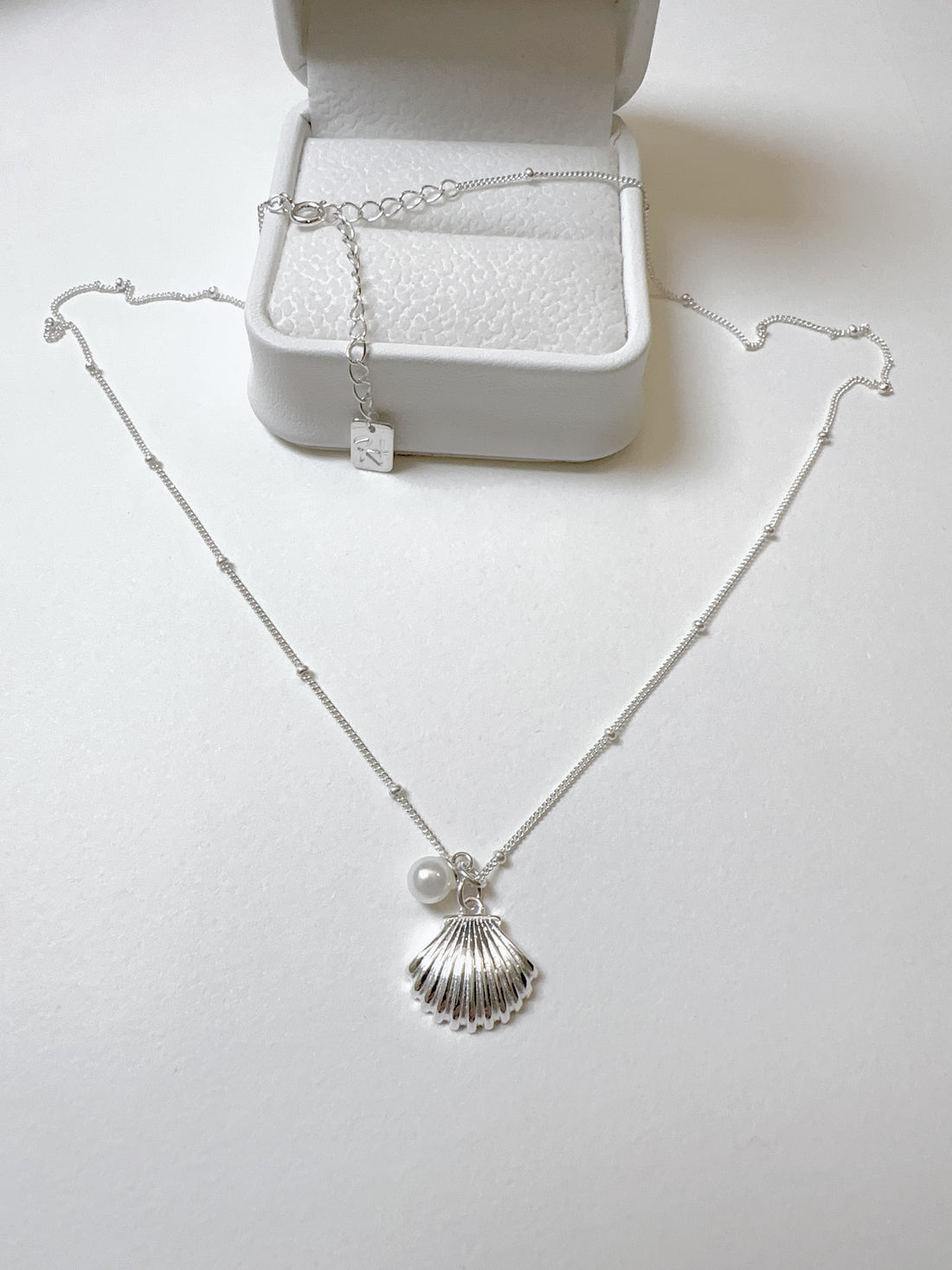 Collier en argent sterling 925 avec coquille de perles