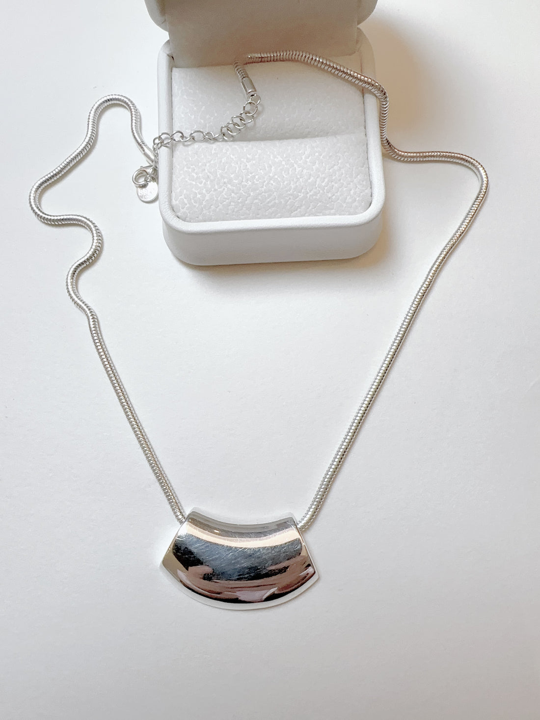 Collier en argent sterling 925 avec pierre plate